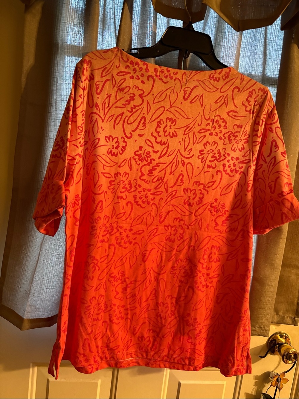 Karen Scott short sleeve top pink & orange with pink design